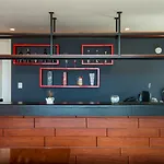 Palmetto Hotel Business La Perla
