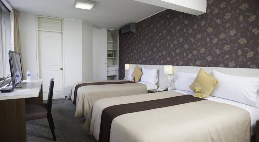 Palmetto Business La Perla Hotel